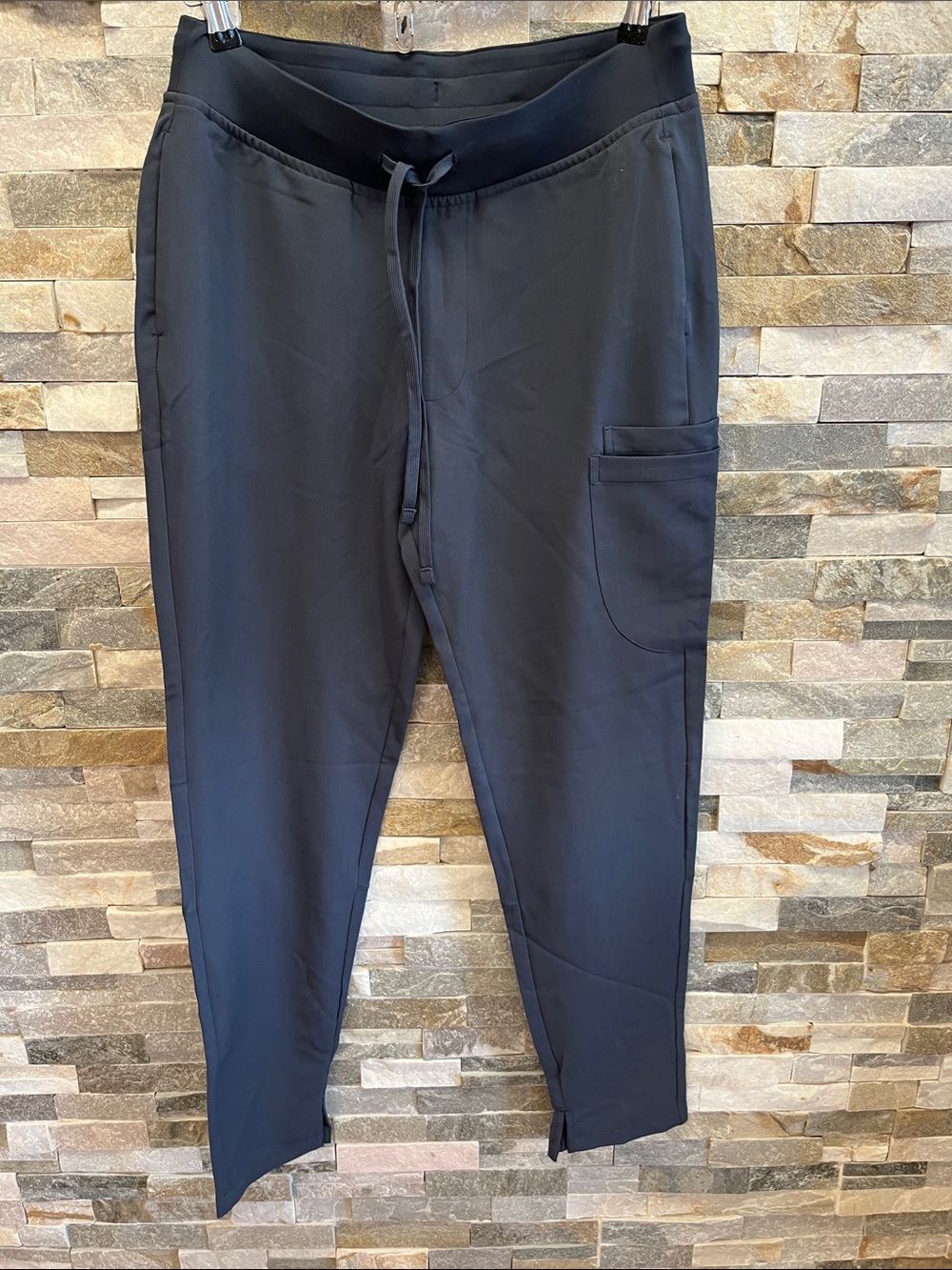 Mandala Women’s gray Drawstring scrub Jogger Pants with Cargo Pocket